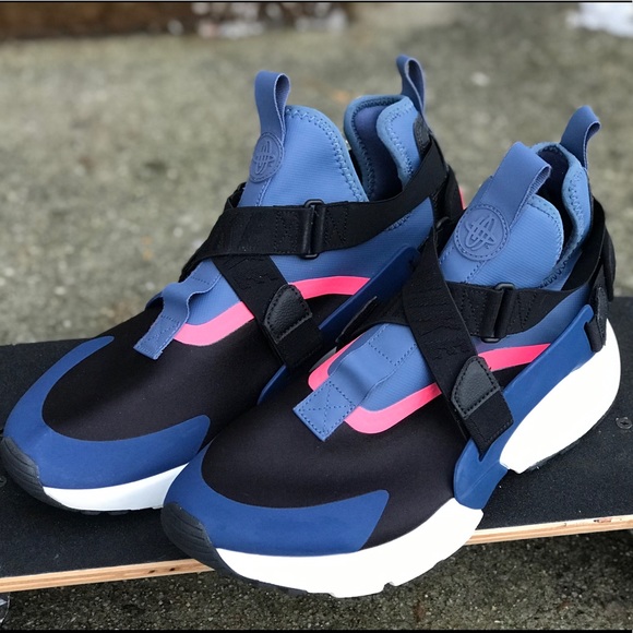 Nike Other - Nike Air Huarache City (Unisex)